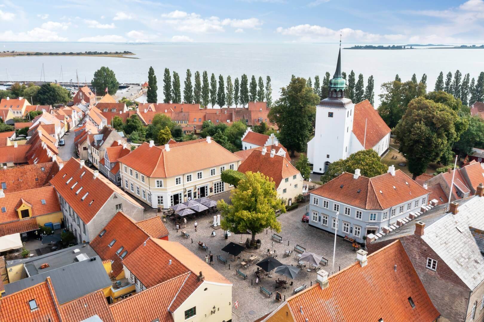 Hotel In r sk bing Rooms Apartments On The Square P Torvet Hotel In r sk bing Rooms Apartments On The Square P Torvet